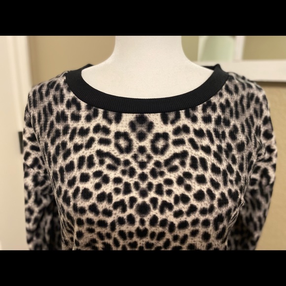 Betsey Johnson Leopard Print Fleece Top Size S - Picture 4 of 14